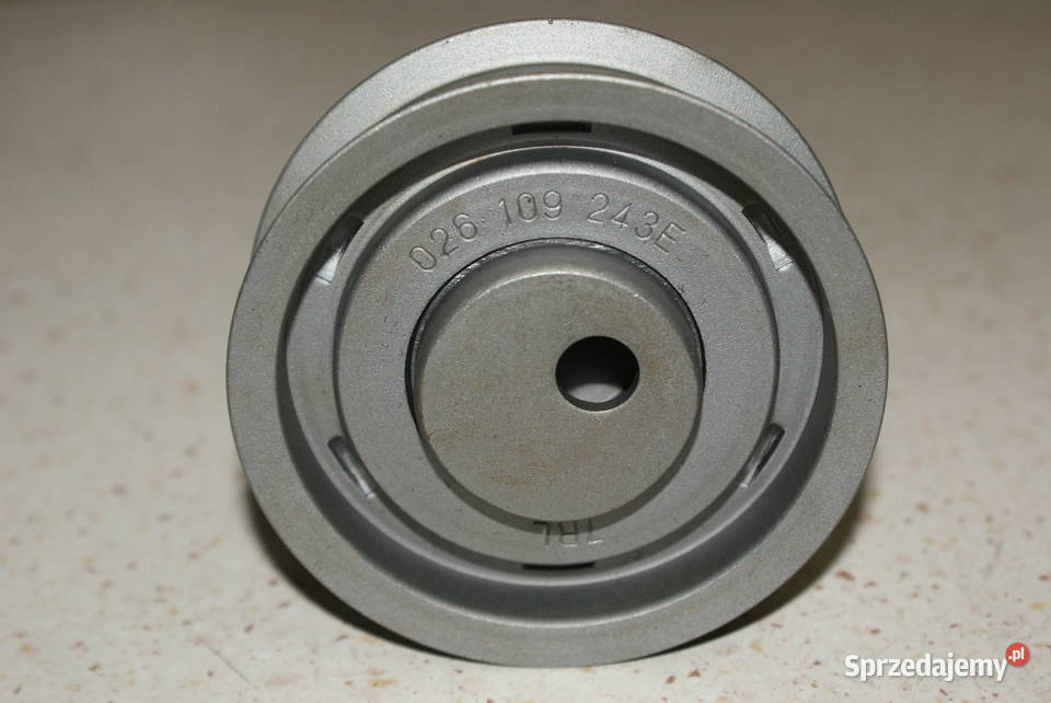 026 109 243E Rolka napinająca paska rozrządu sprzedam