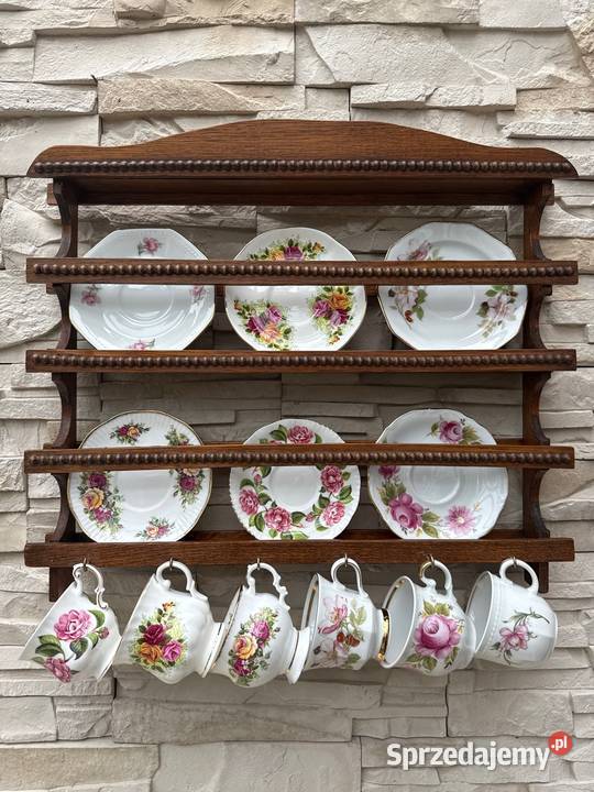 Filiżanka z porcelany filiżanki na drewnianej dolnośląskie