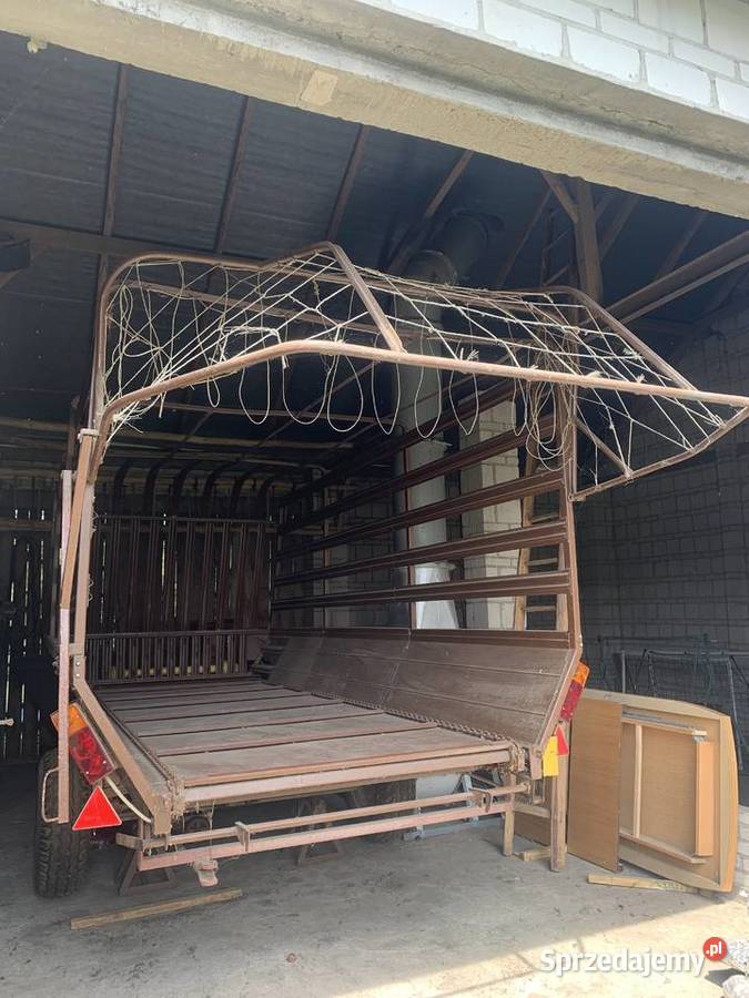 Przyczepa samozbierająca T072 Waliska