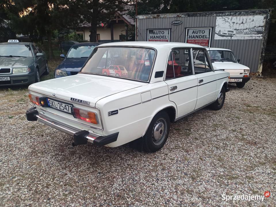 Łada 2106 15 Benz 4 biegowa sprzedam zamienię Rok produkcji 1981