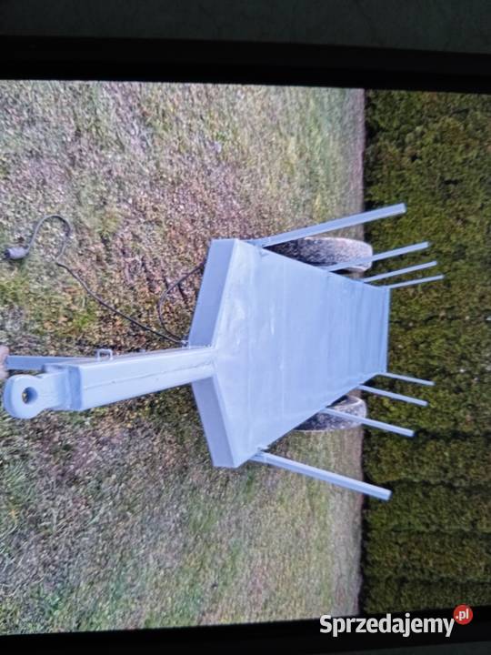 Przyczepa jedno osiowa rolnicza nieuszkodzony