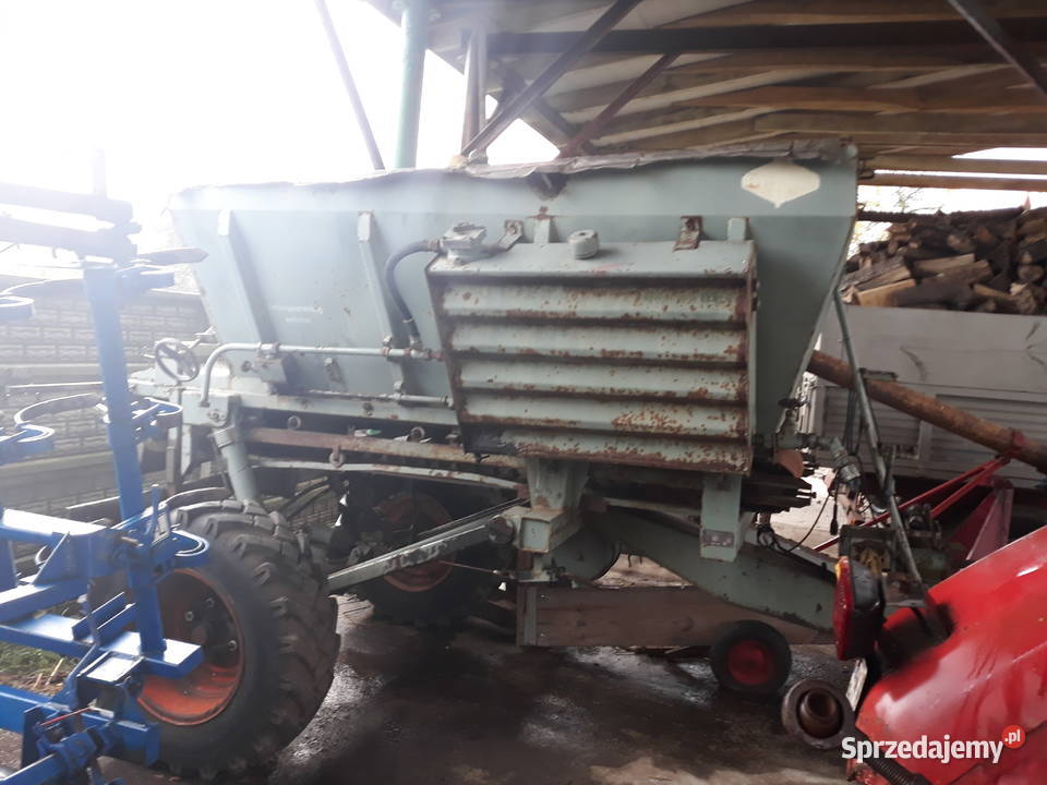 Rozsiewacz wapna Forschirt mazowieckie Tczów