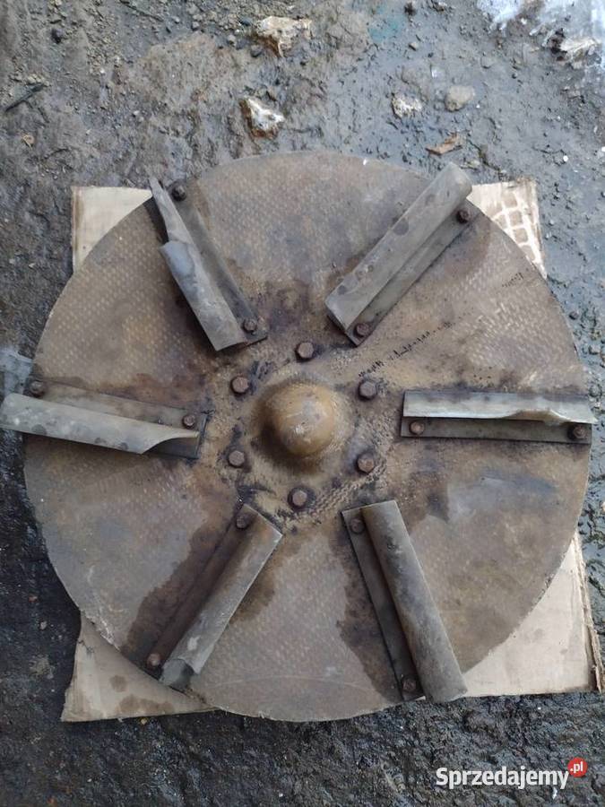 Talerz rozsiewacza KOS Rolnictwo Gołcza