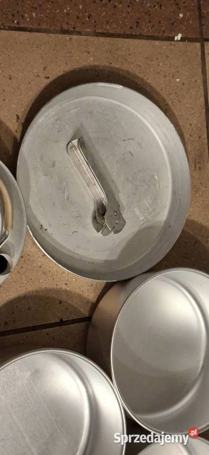 Zestaw naczyń turystyczny aluminiowy z PRL Sprzęt kuchenny Chorzów