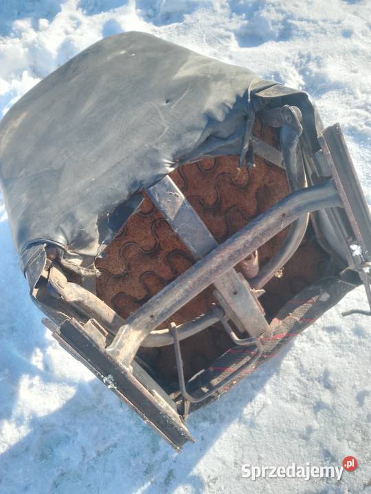 Siedzenia fiat 126p osobowe Fotele i kanapy