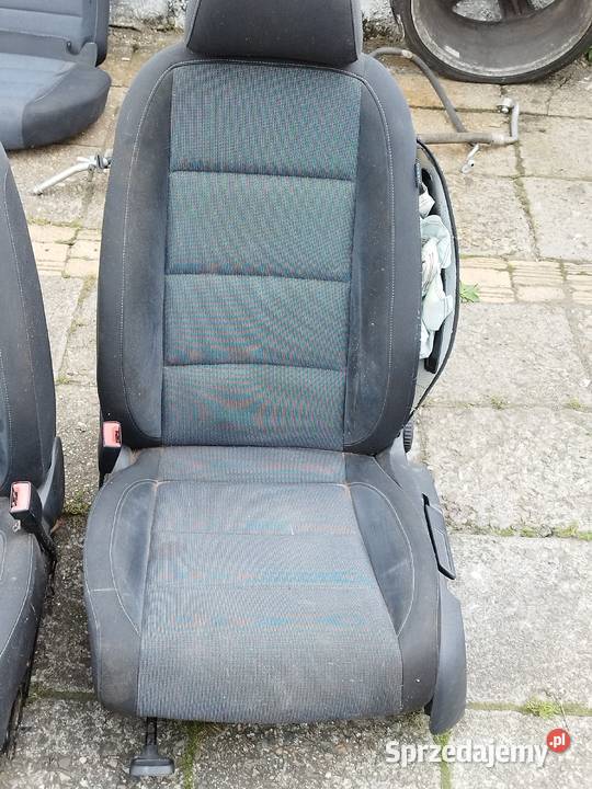 Fotele Kanapa boczki Golf VI 5 drzwi Bolesławiec
