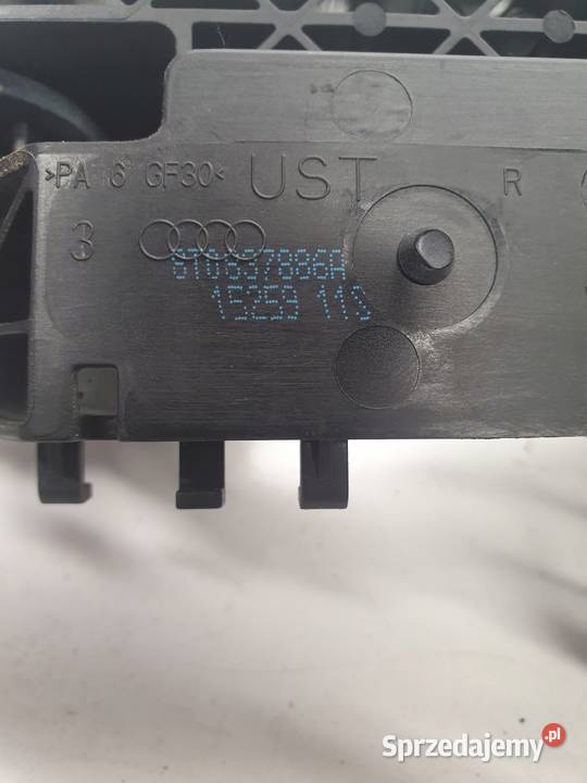 KLAMKA PRAWA AUDI A4 B8 A5 8T Q5 LY7G 8T0837886A osobowe Przystajń sprzedam