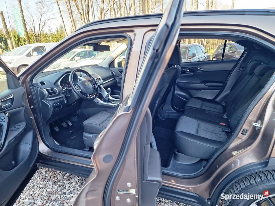 Mitsubishi Eclipse Cross 15 Benzyna Bogate autoalarm Białystok
