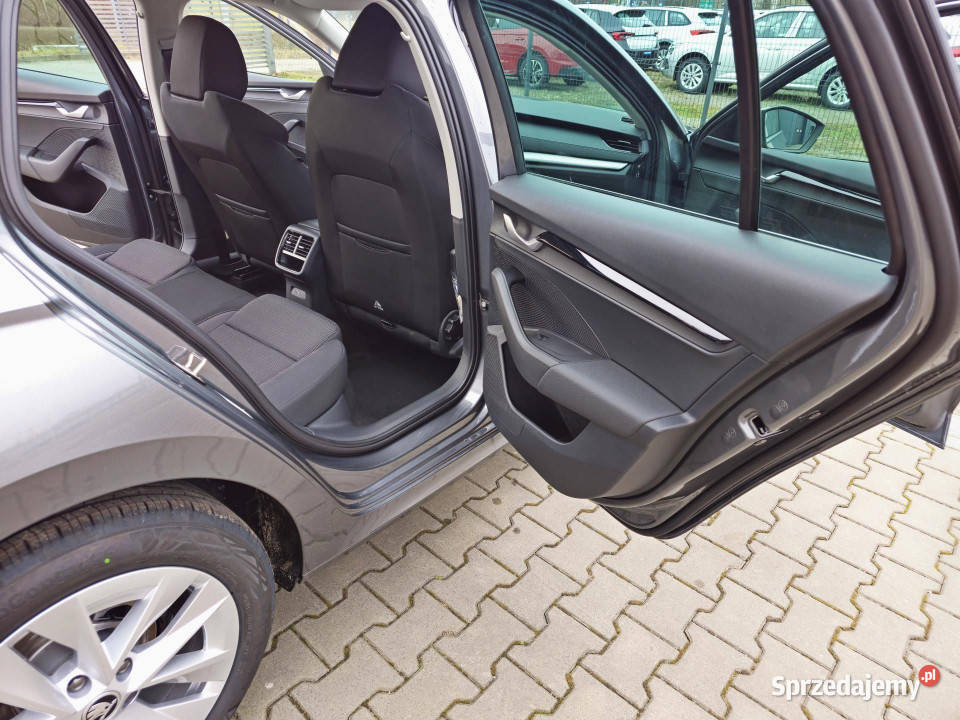 Skoda Octavia Combi Selection 15TSI 115 4/5 Dąbrowa Górnicza