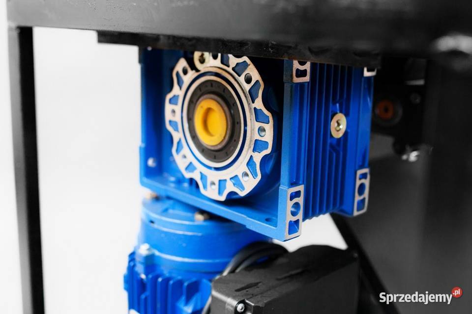 PROFESJONALNA MASZYNA DO CIĘCIA ZIÓŁ I TYTONIU Poznań