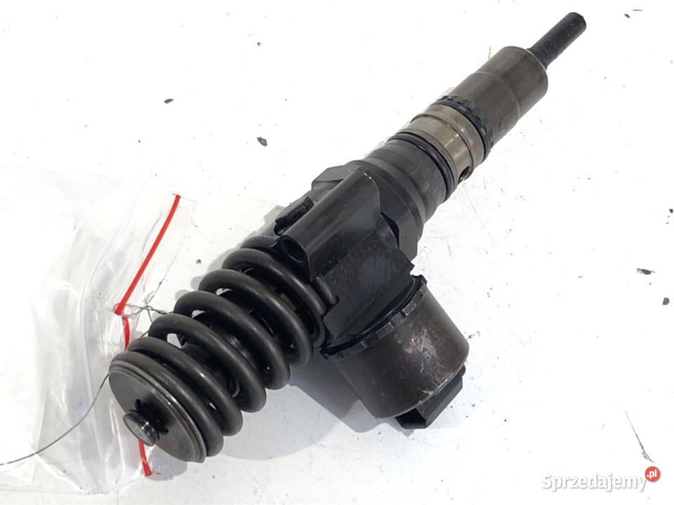 POMPOWTRYSKIWACZ VW GOLF V 03G130073B 20 140