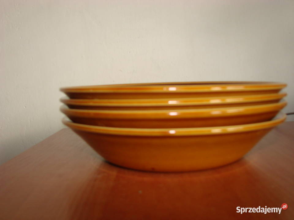 Royal Alma Staffordshire porcelitowe talerze Pruszcz Gdański