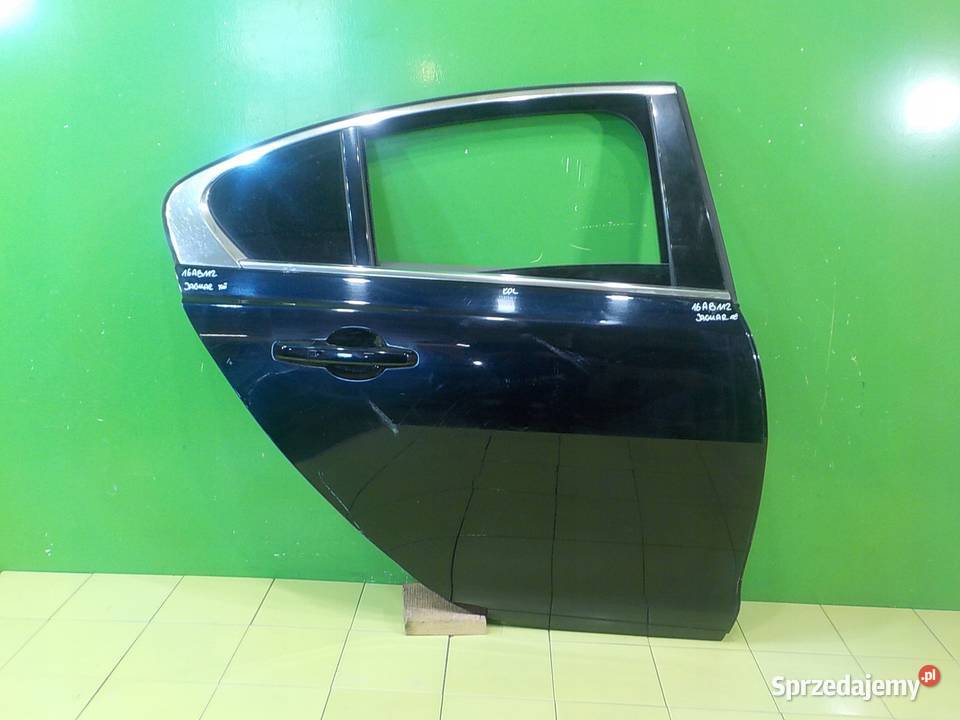 JAGUAR XE 20 D 15r SEDAN 4D drzwi prawe tyl Drzwi Części samochodowe Suków sprzedam