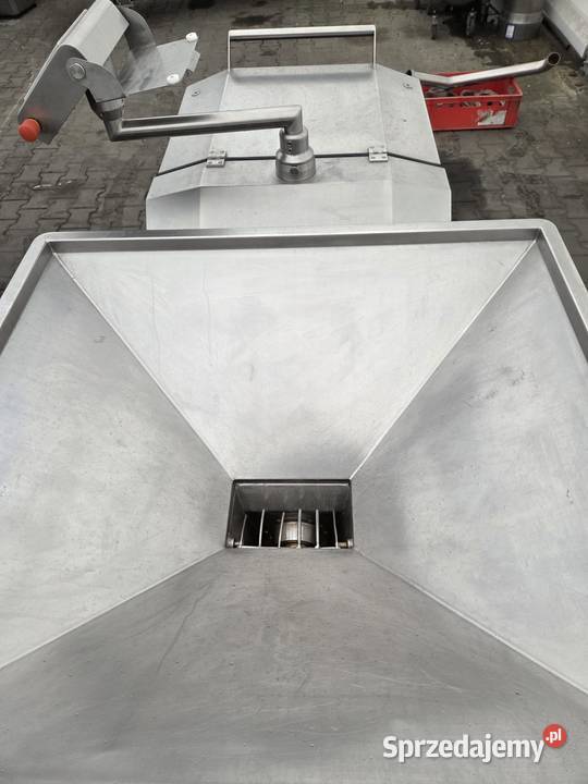 Laska FZ 225 Emulgator Kuter przelotowy