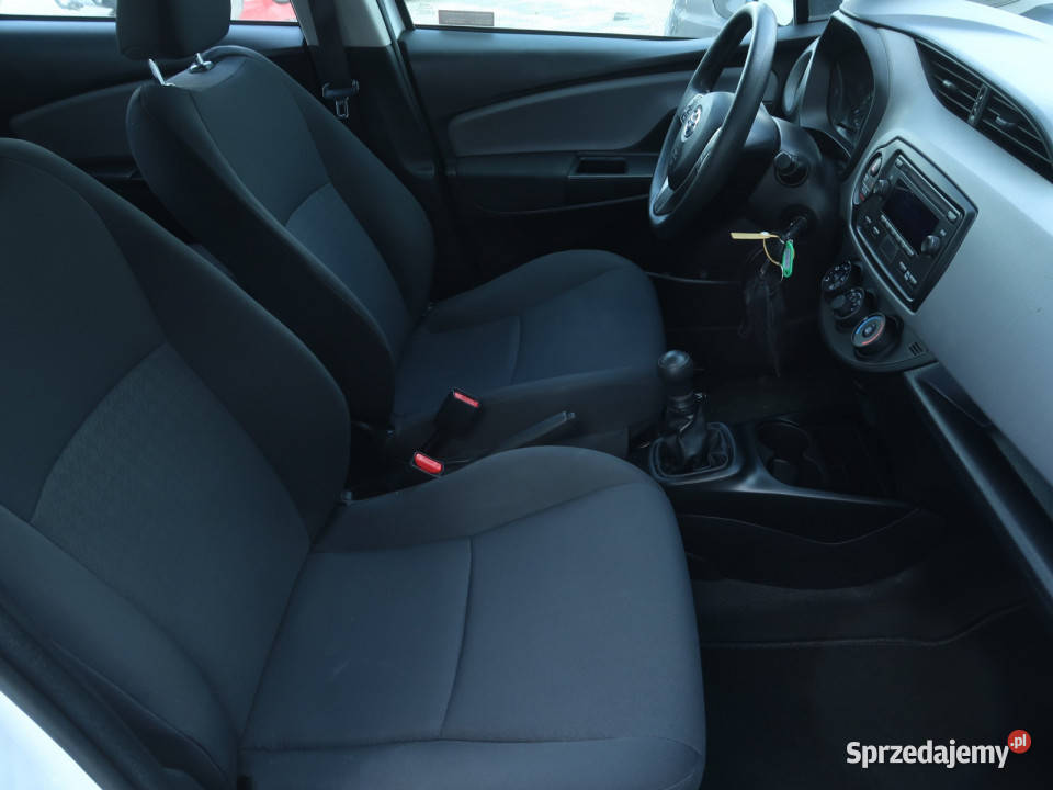 Toyota Yaris 10 VVTi Toyota Piaseczno sprzedam