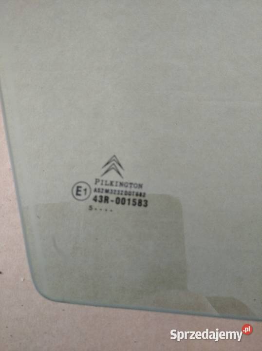 Szyba prawy przód citroen C3 osobowe Chojnów sprzedam