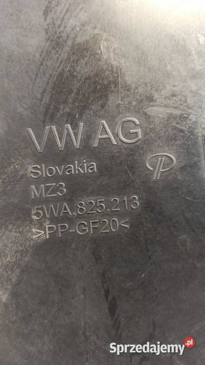 AUDI A3 8Y OSŁONA PODOWZIA 5WA825213 sprzedam