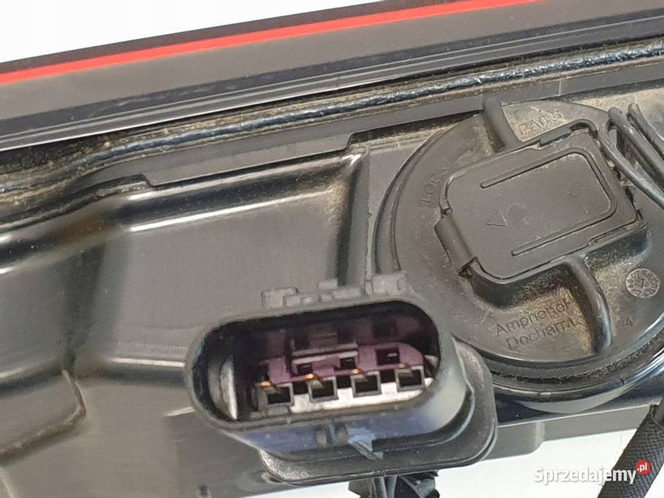 Polestar II TYLNA LAMPA BELNDA LISTWA 32228372 Rudka