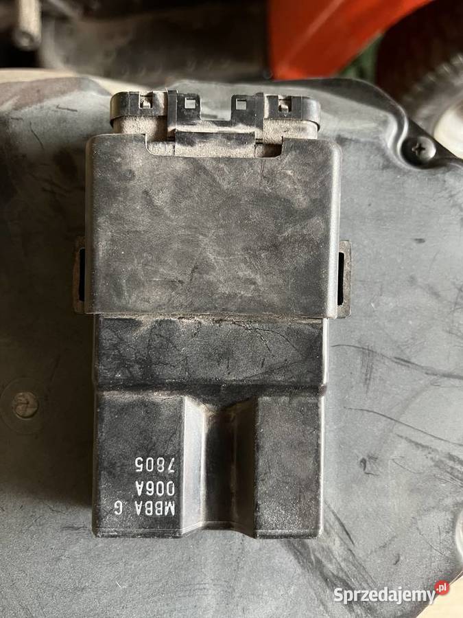 Części Honda Vtr 1000 i ogon Aprilia RSV 1000 Motoryzacja