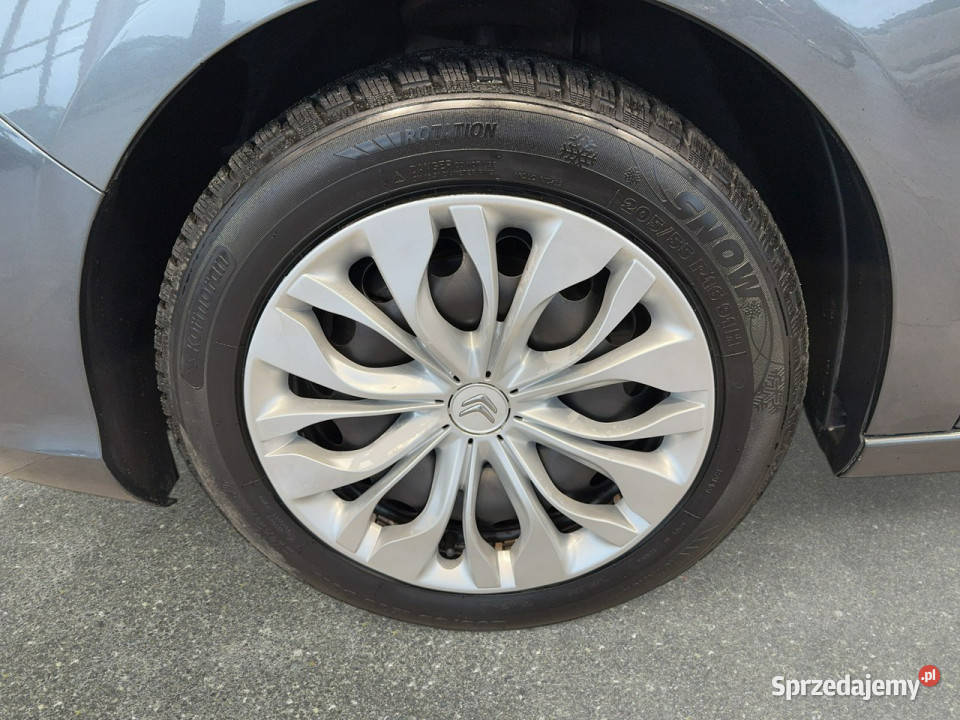 Citroen C4 16 120 M5 2013 r HAK Niski przebieg gniazdo AUX Myślenice sprzedam