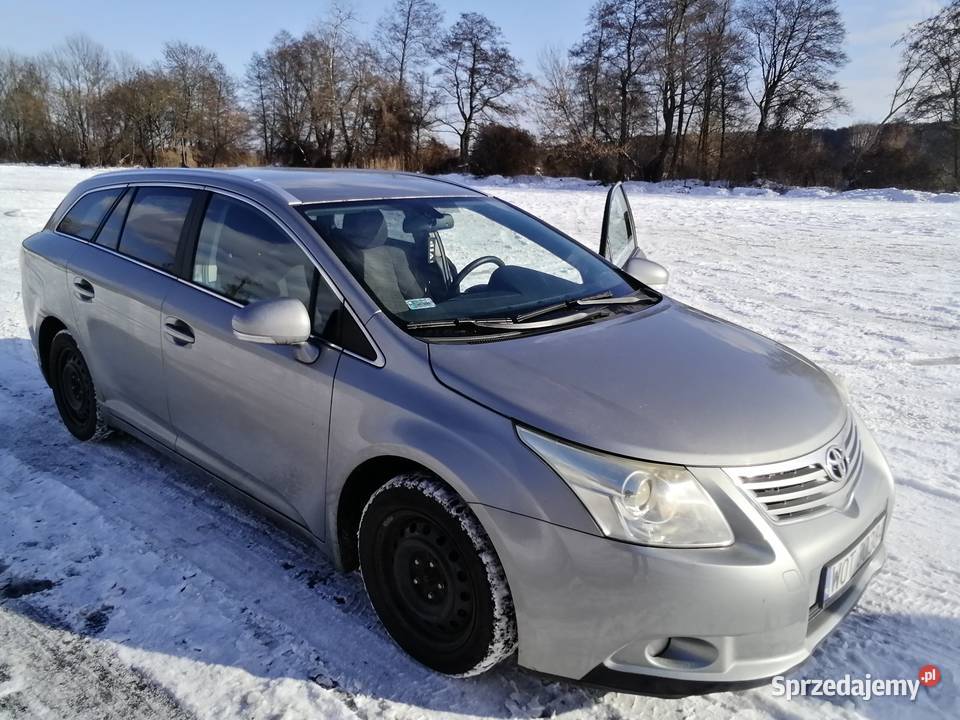 TOYOTA AVENSIS 2010 R 20 D4D