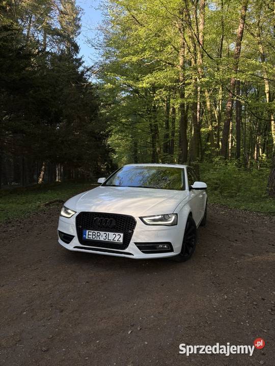 AUDI A4 Rok produkcji 2013 Rogów