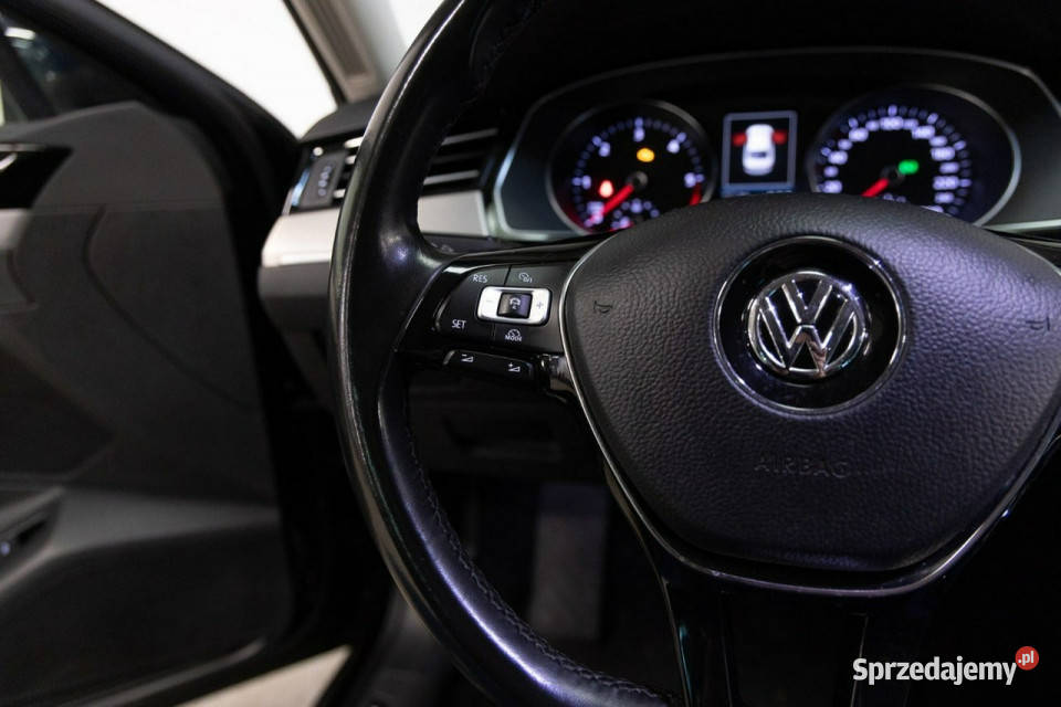 Volkswagen Passat B8 20142023 Sadlno