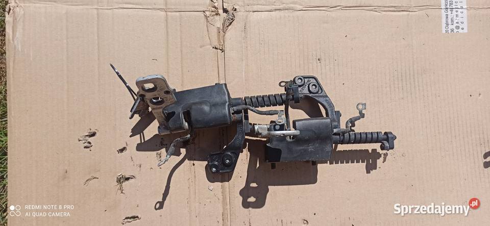 bmw e91 siłowniki tyl klapy komplet osobowe śląskie Imielin