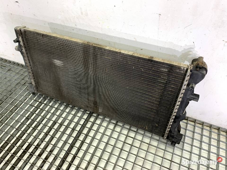 CHŁODNICA WODY VW POLO V 16 90 RADIATOR