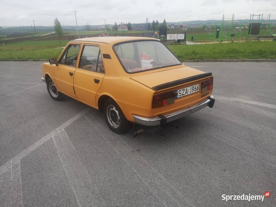 Skoda 105 pali jeździ 1983r benzyna małopolskie Trzyciąż