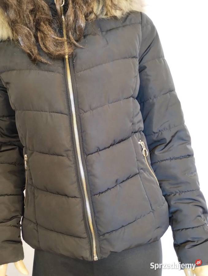 Czarna kurtka z kapturek XSS Hażlach