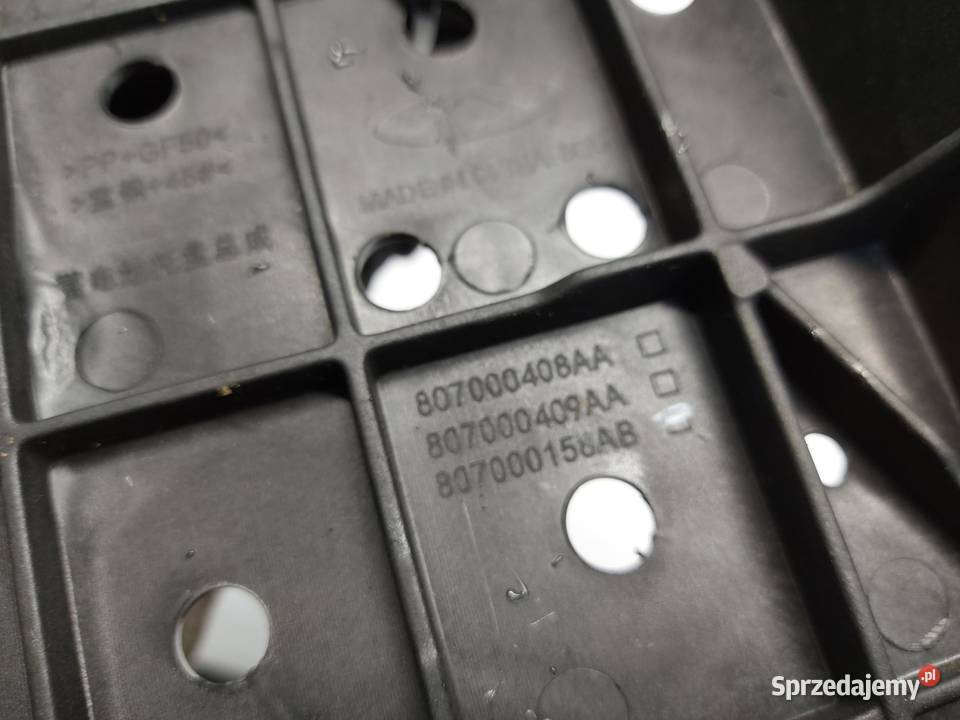 Chery Omoda 5 2024r podstawa mocowanie uchwyt Układ elektryczny, zapłon sprzedam