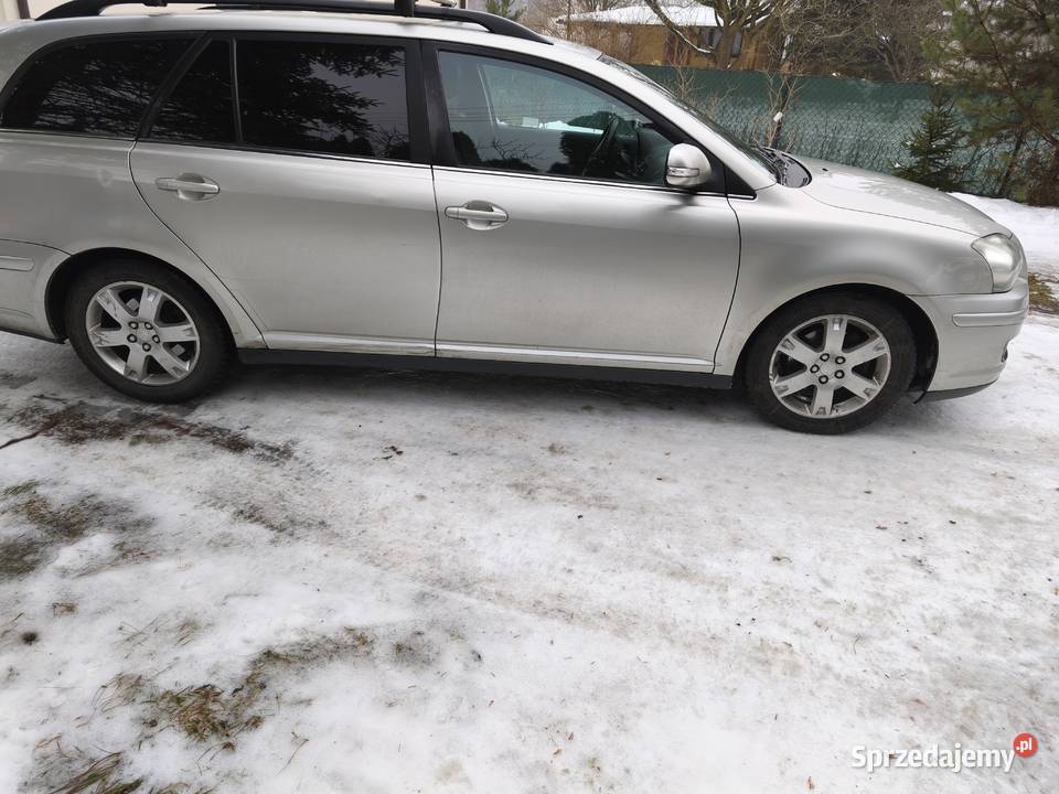 Toyota Avensis 16 gaz salon polska Dobre