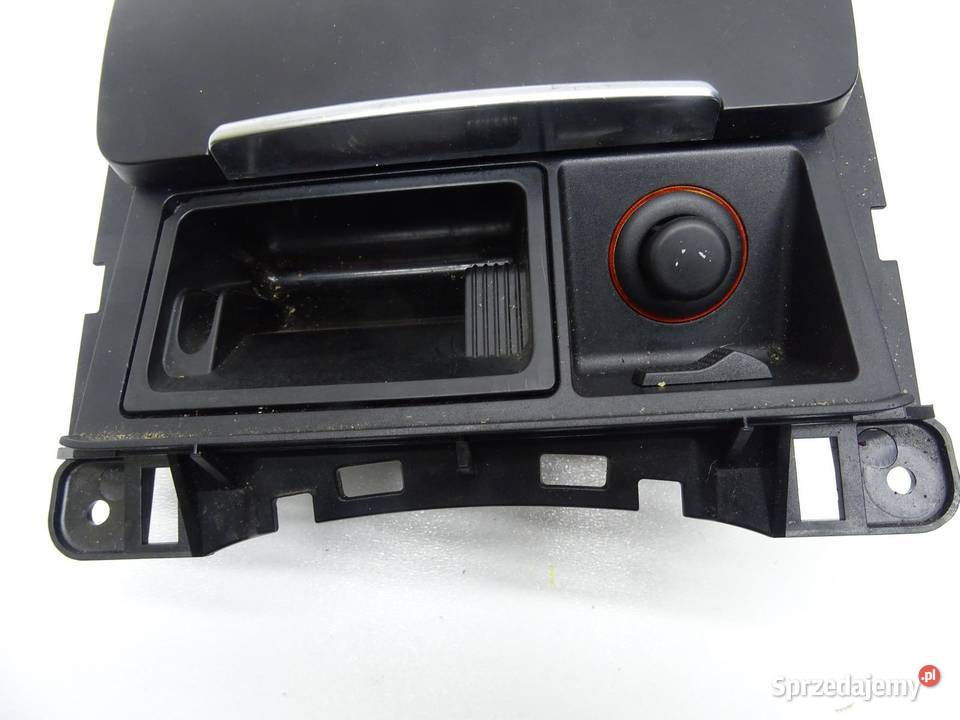 POPIELNICZKA DESKI ŚRODKOWA 8K0857951 AUDI A4 B8 małopolskie