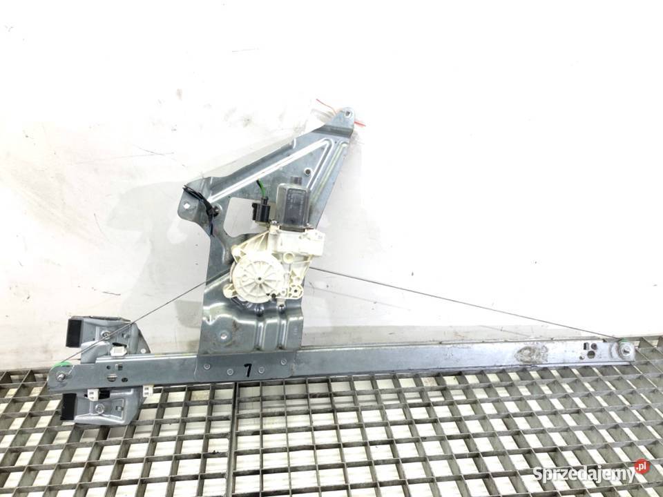 PODNOŚNIK SZYBY LEWY PRZÓD VW CARFTER 30 35 osobowe