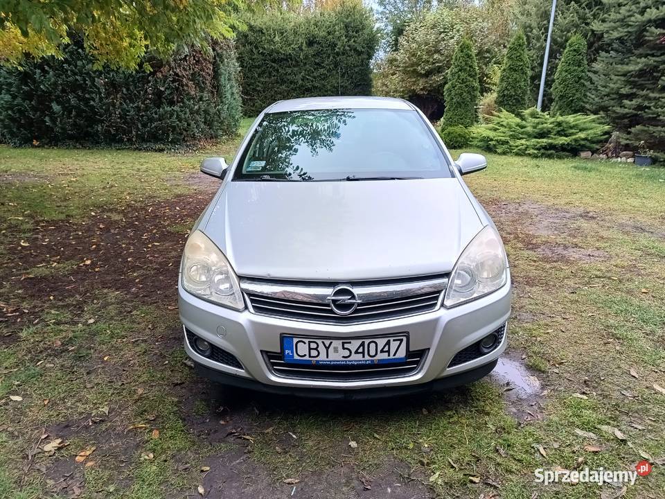 Sprzedam opla astrę h sedan Astra kujawsko-pomorskie Nowa Wieś Wielka