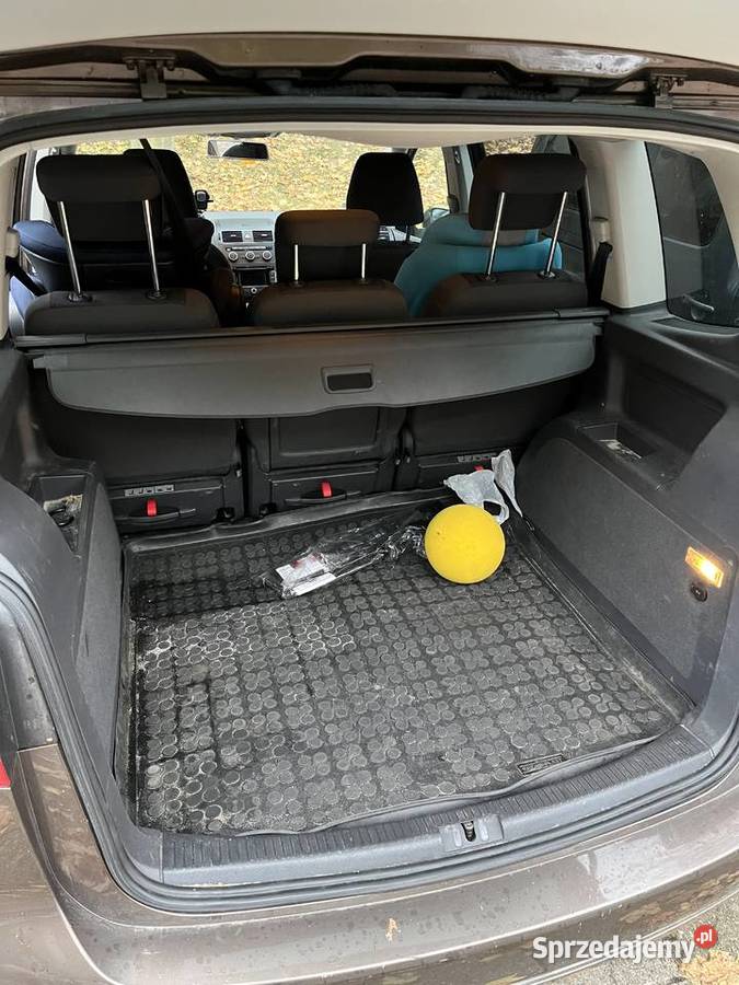 Volkswagen Touran 16 TDI 2013r 206k DSG 200000km Warszawa