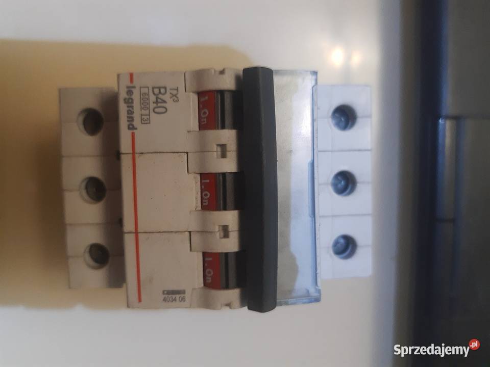 Legrand b40