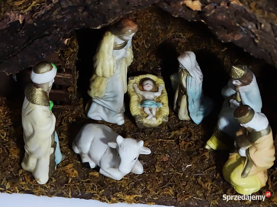 Szopka bożonarodzeniowa z figurkami tradycyjna Boże Narodzenie Biłgoraj
