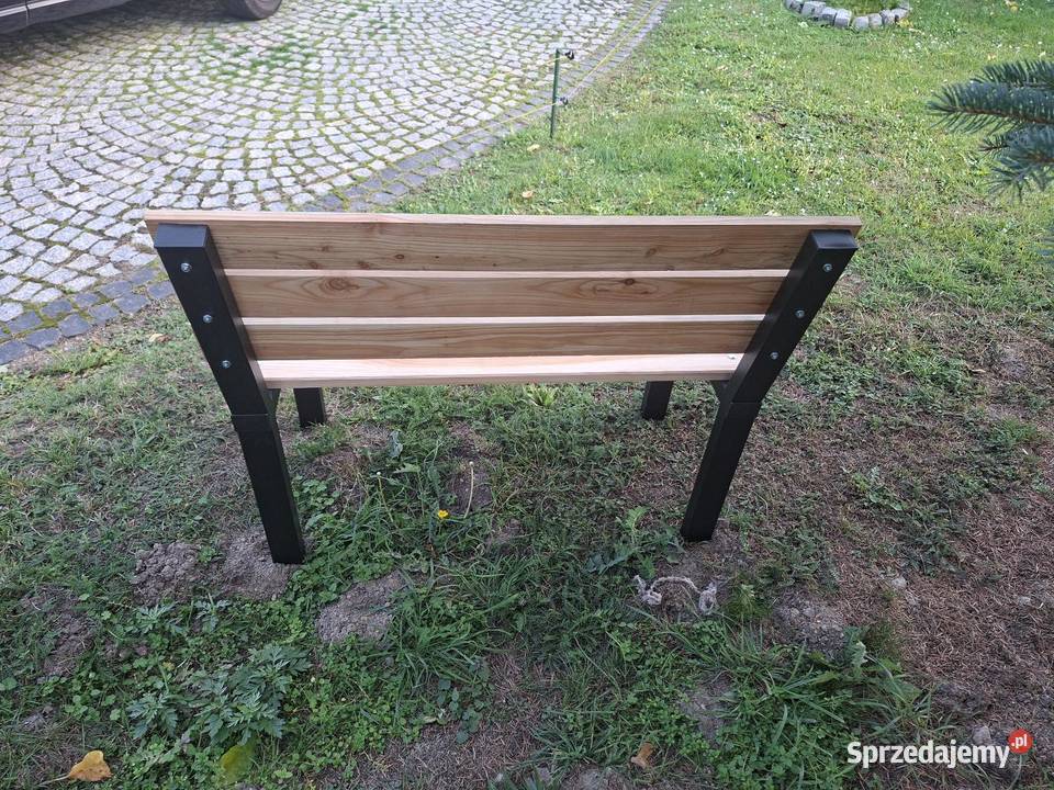 Ławeczka cmentarna Bielawa