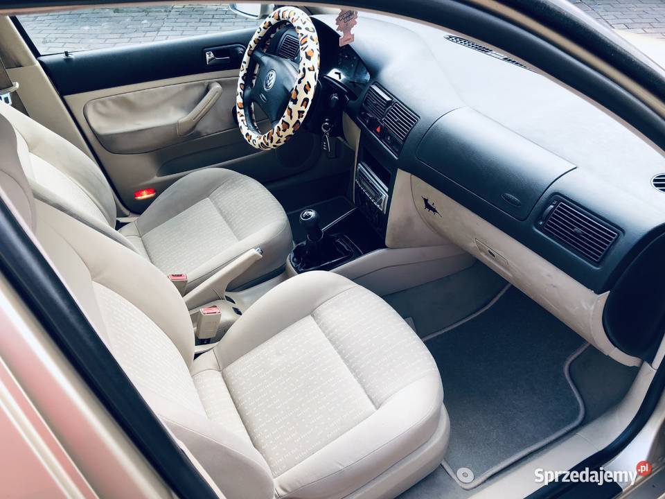 VOLKSWAGEN GOLF IV 16 B GAZ