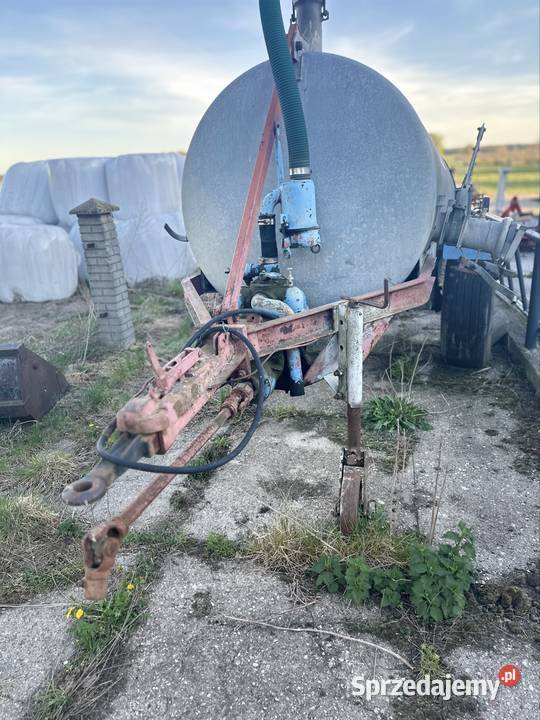 Beczkowóz Wóz asenizacyjny 5000 l sprawny Poryte