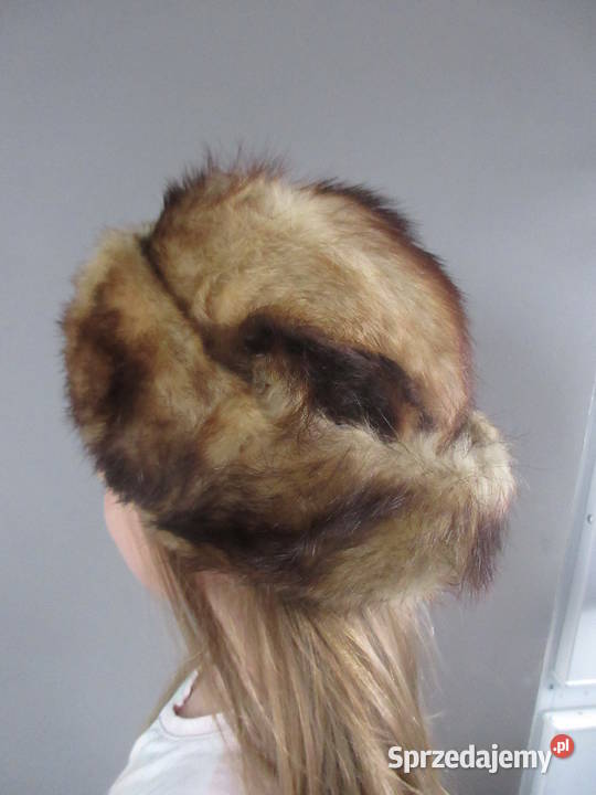 Damskie czapki z naturalnego futra vintage Słupca