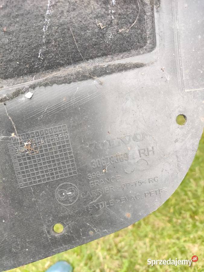 Volvo XC70 prawe tylne nadkole sprzedam