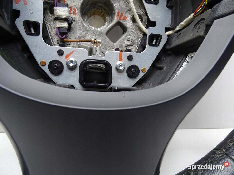 KIEROWNICA SKÓRA MULTI MULTIFUNKCJA BMW F10 F11