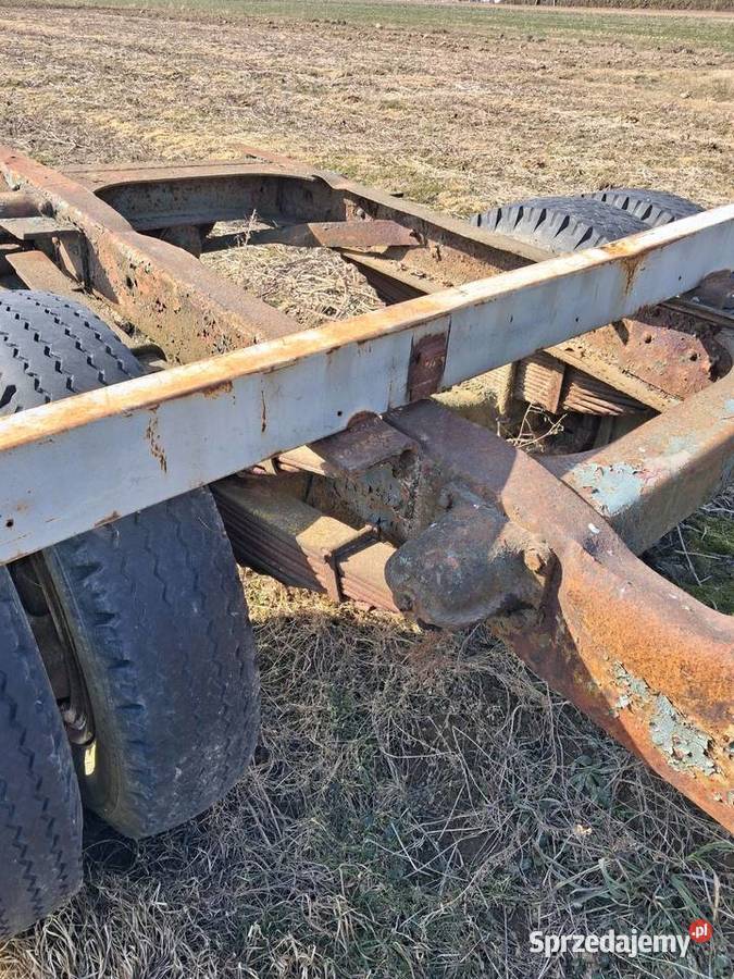 Przyczepa jednoosiowa rama resory obrotnica Piotrków Drugi