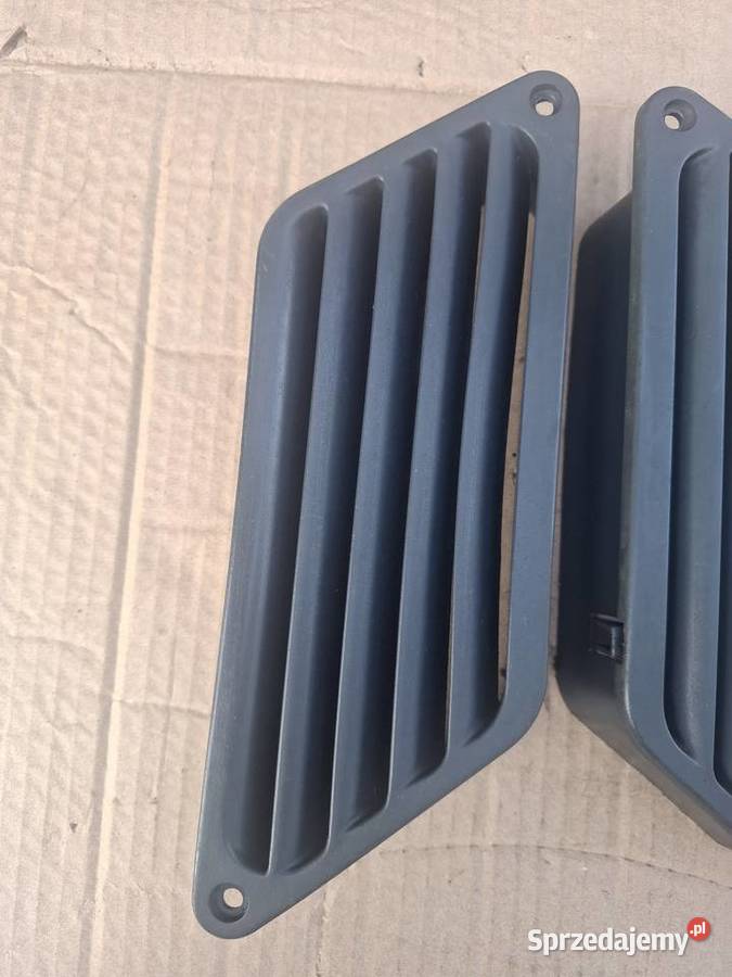 Boczne wloty powietrza kratki wlotu Fiat 126p opolskie Strzelce Opolskie sprzedam