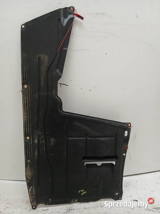 OSŁONA PODWOZIA LEWA BMW F30 MANUAL 7241829 osobowe Strzyżewice sprzedam
