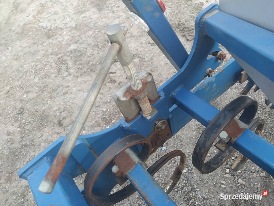 Agregat uprawowo siewny 3m rolmako nieuszkodzony Agregaty Skalbmierz sprzedam