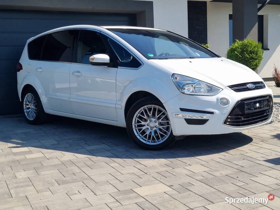 Ford S Lift 7os navi led skóry CD